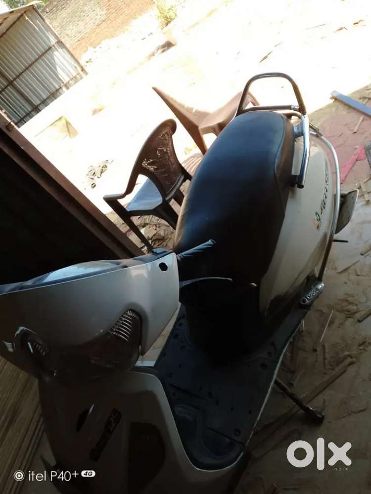 Suzuki access गुड कंडीशन