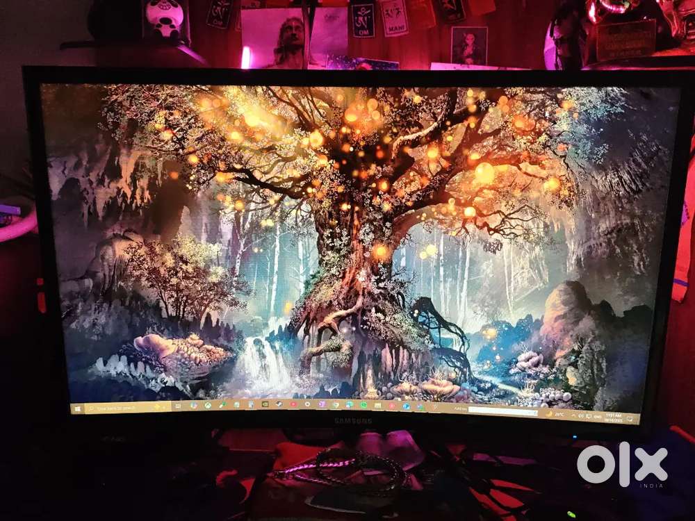 Computer Monitor 24 inch Samsung Curve