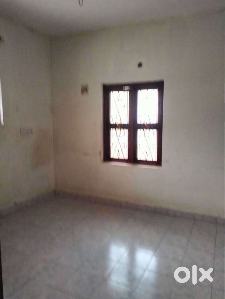 4 Bhk house in valasaravakkam