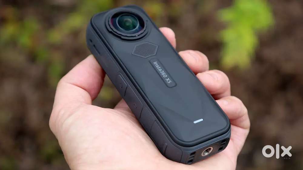 Insta360 x5
