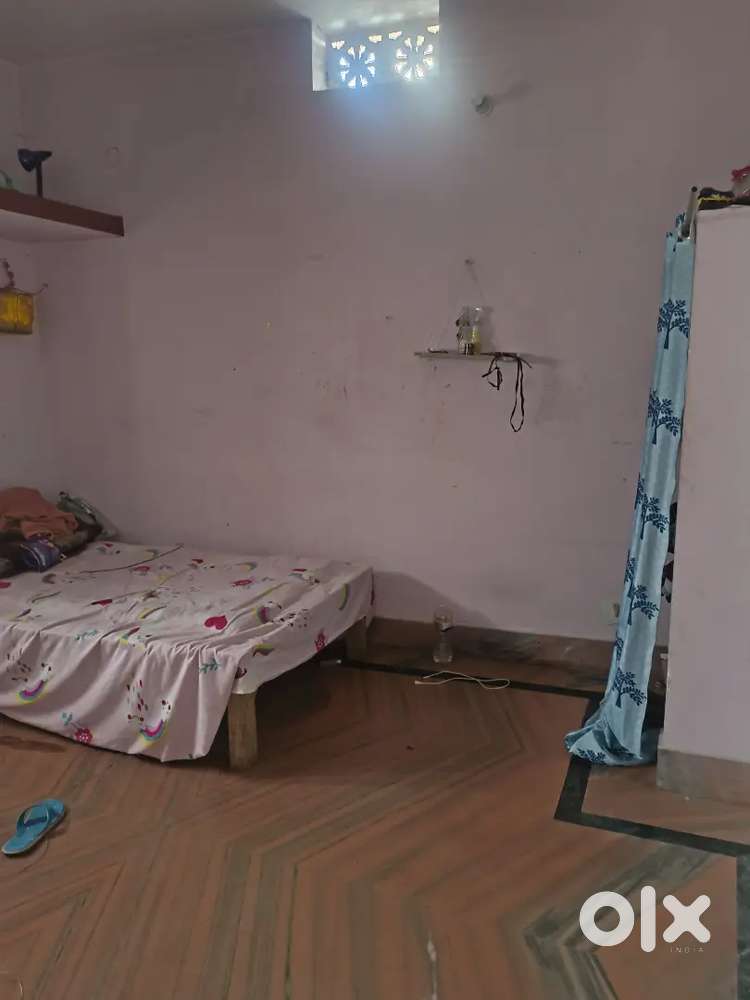 Room rent 2250 +maintenance 60 total 2310