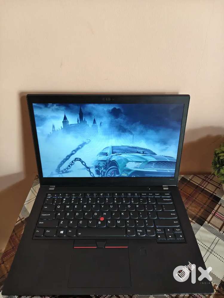Lenovo laptop i5-8th 16gbram 256gb SSD original charger included