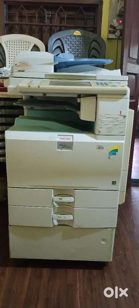RICOH COLOUR COPIER