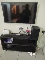 2 month old Samsung sound bar