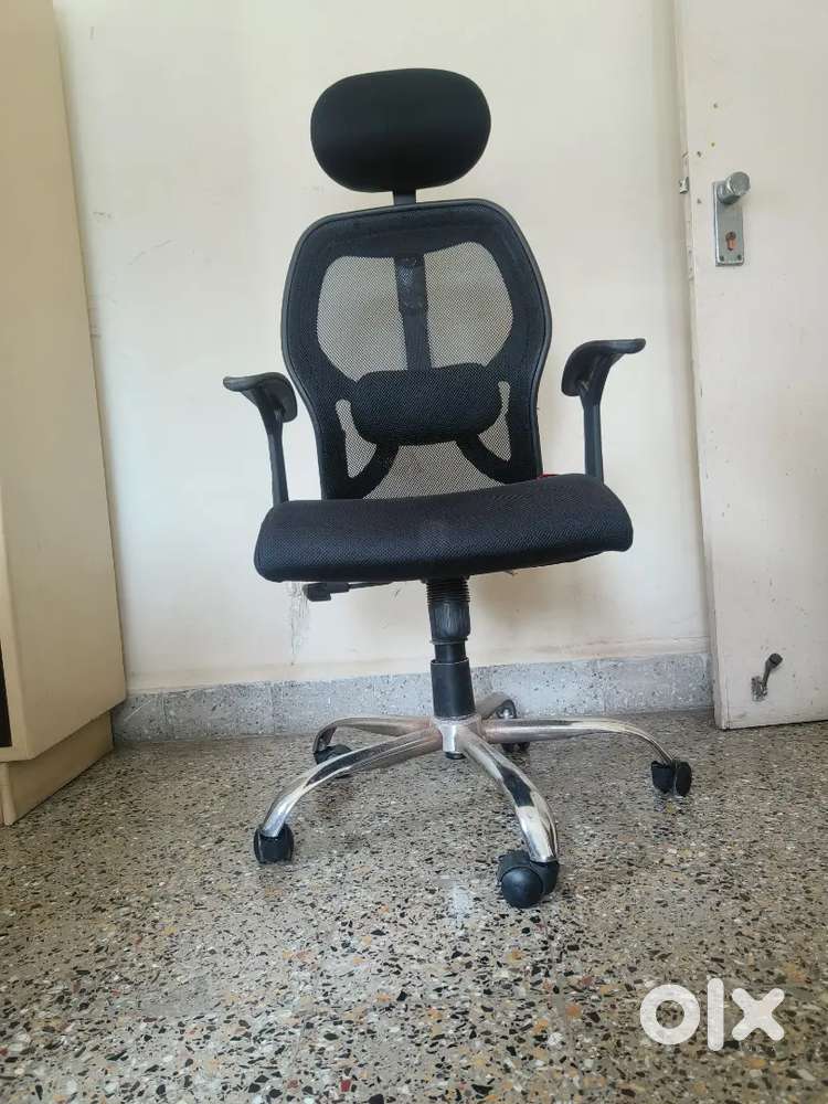 Gaming chair