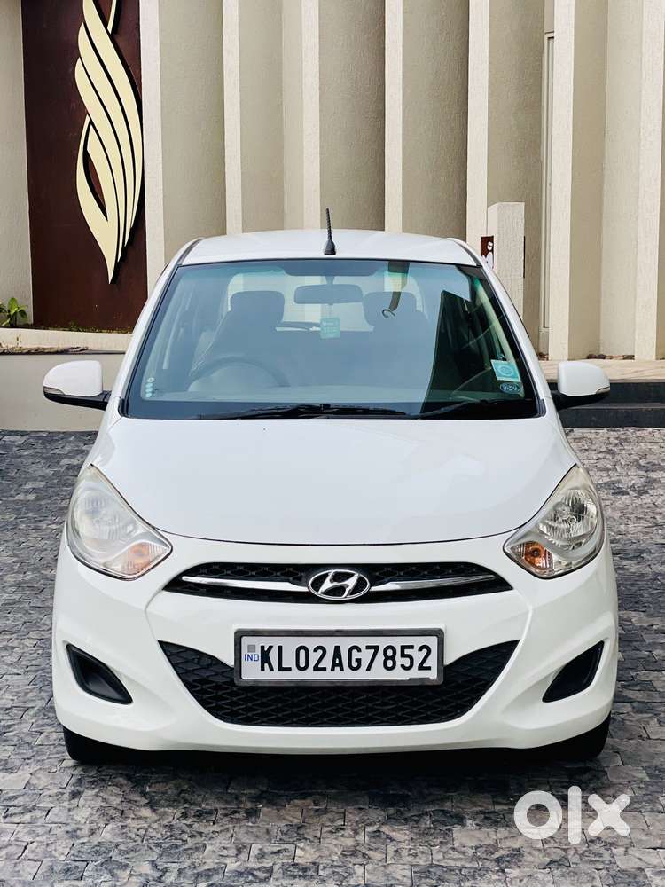 Hyundai i10 [2010-2017] 1.2 Sportz AT, 2011, Petrol