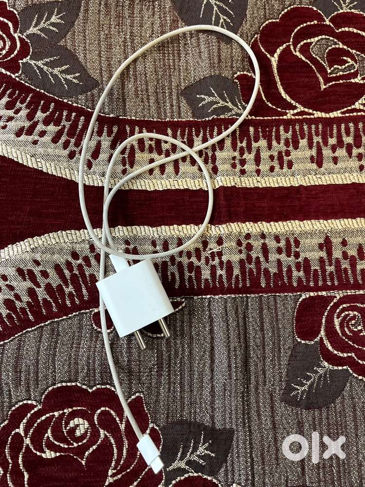 iPhone Original adapter charger with cable 20watts