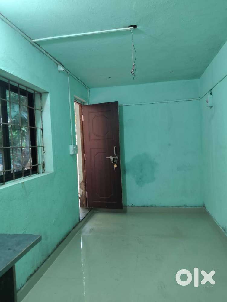 ROOMS FOR RENT