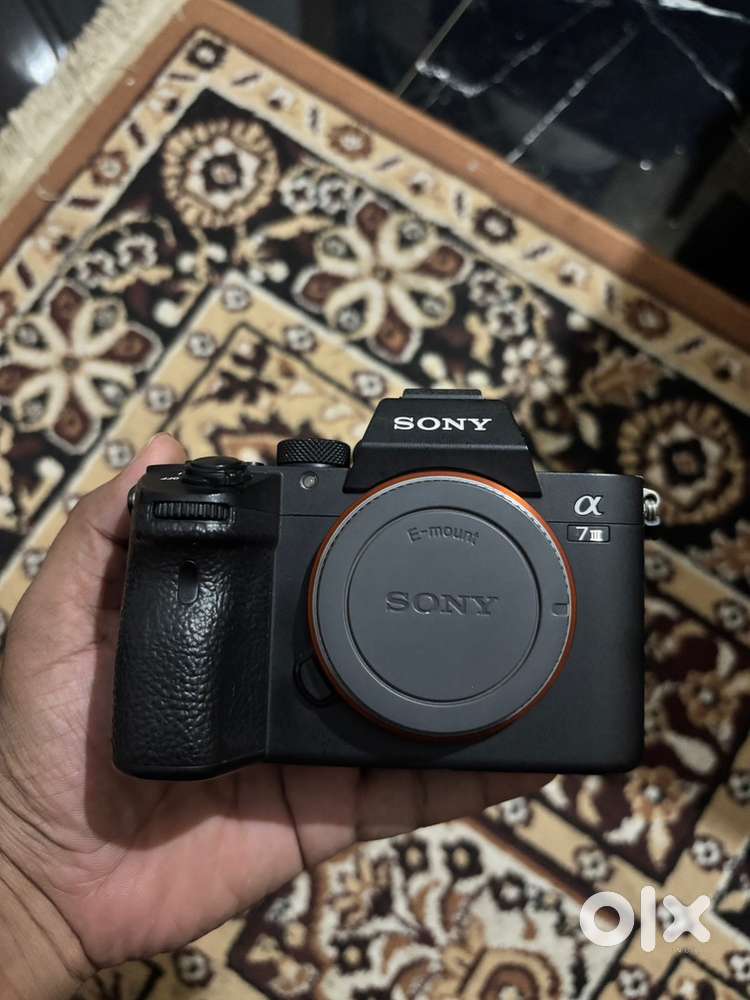 Sony a7iii with 24-70 kit lens