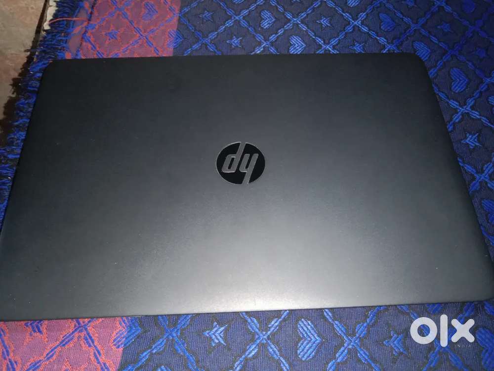 Hp i5 5th generation argent sel Krna h 8gb 256