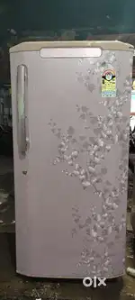 All types of fridges, Ac, washing machine, frezer are available