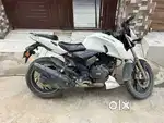 Apache 200 4v , new tyre bike
