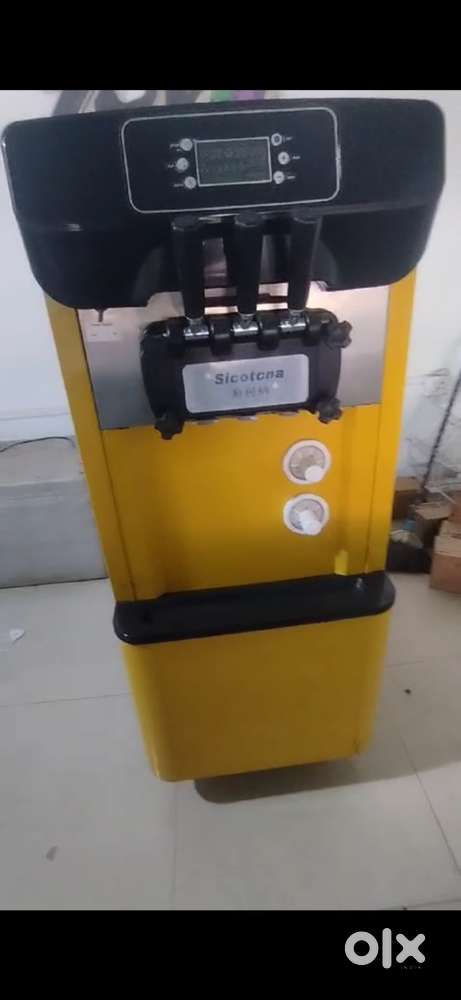 Softy ice cream machine
