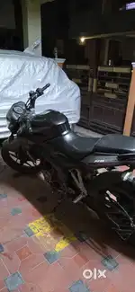 Low KM, First Owner, Well-Maintained Pulsar NS 200