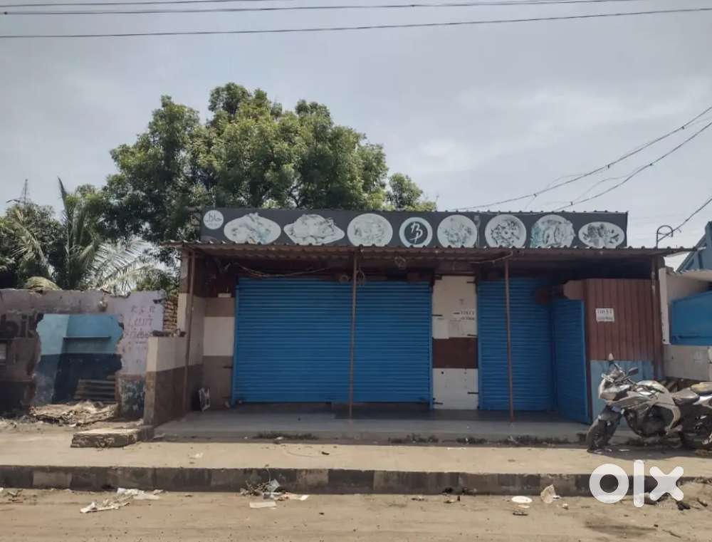 Warehouse automobile spare parts automobile shop