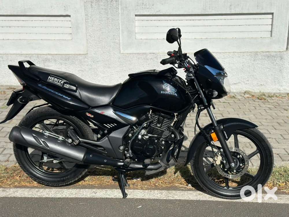 HONDA UNICORN ABS BIKE IN BRAND NEW CONDITION IS UP FOR SALE