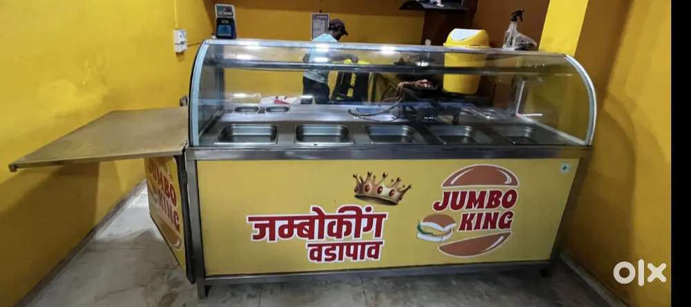 Good  condition vada sandwich counter and gas shigdi
