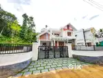 തൊടുപുഴ്ക്ക് അടുത്ത്  വീട് വില്പനക്ക്