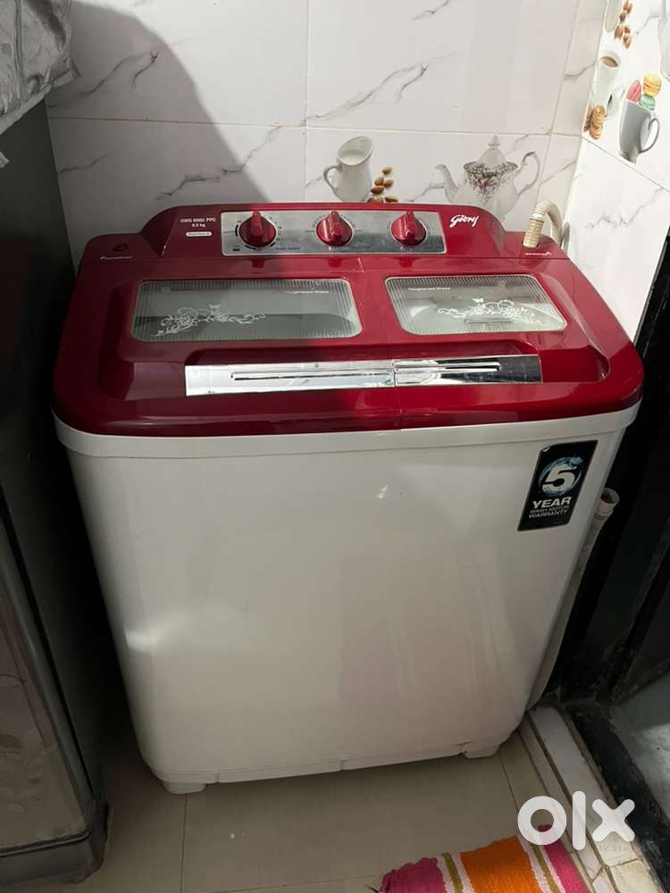 Godrej Semi automactic washing machine
