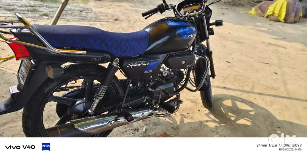 Hero splendor plus i3s