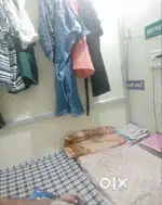 Boy ac pg..Kapde dhone ke liye washing machine..RO, child water