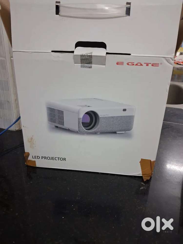 HOME PROJECTOR FOR SALE