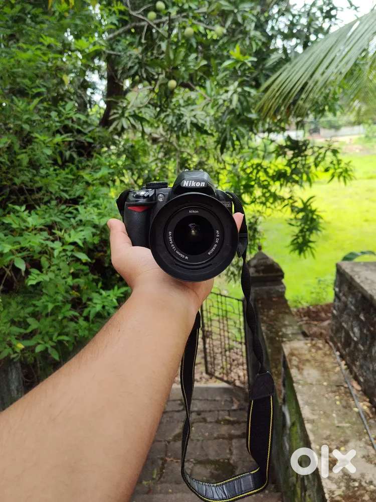 Nikon d3100 for sale *excellent condition