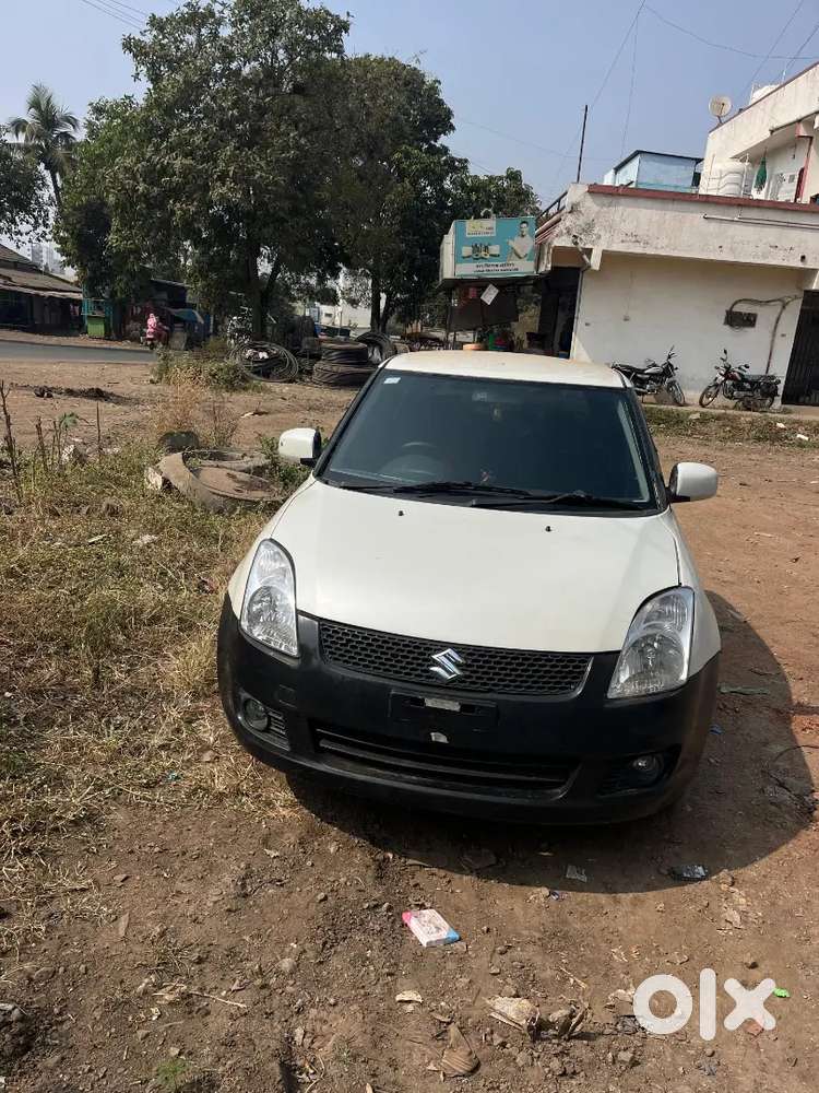 MARUTI SUZUKI SWIFT