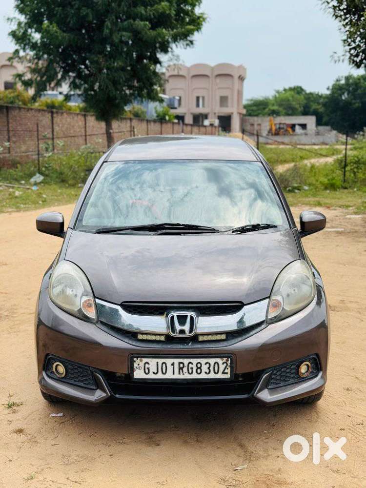 Honda Mobilio, 2014, Diesel