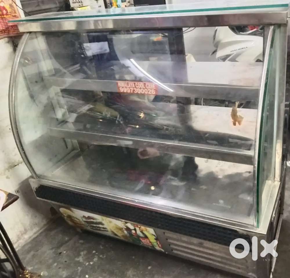 Display fridge