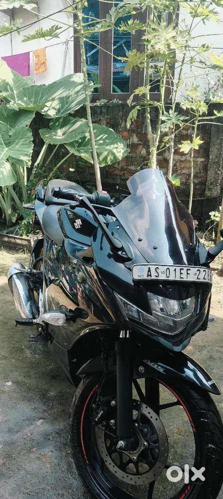 Suzuki Gixxer sf 150