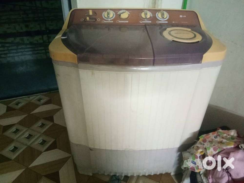 LG WASHING MACHINE 7.2 KG