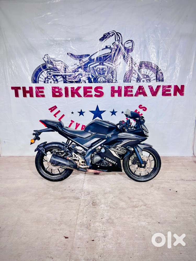 Yamaha R15 v3 Bs6 Abs dark edition