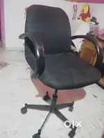 Office chair with wheels