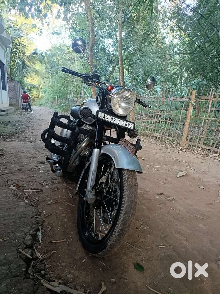 Royal Enfield bullet 350 classic