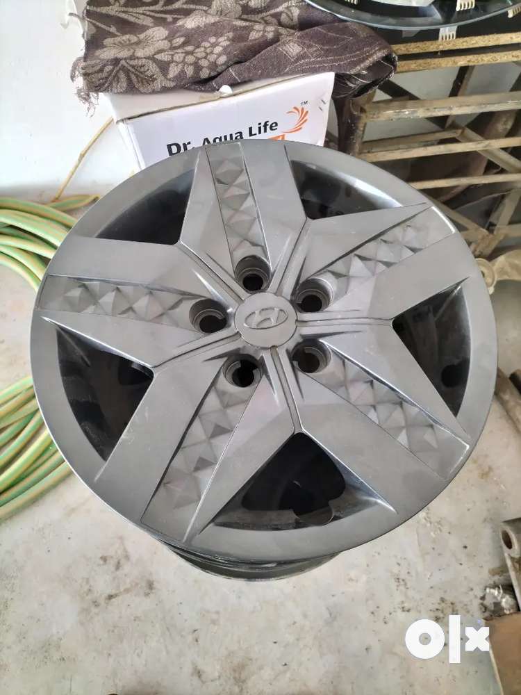 Steel wheels 16inch with cover 4 pcs