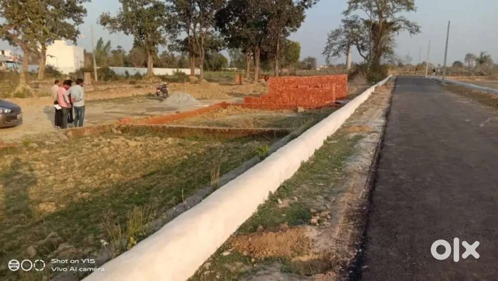 जिला पंचायत से अप्रूव्ड प्लाट गोसाईगंज बाजार राजवाड़ा मैरेज लॉन के पास