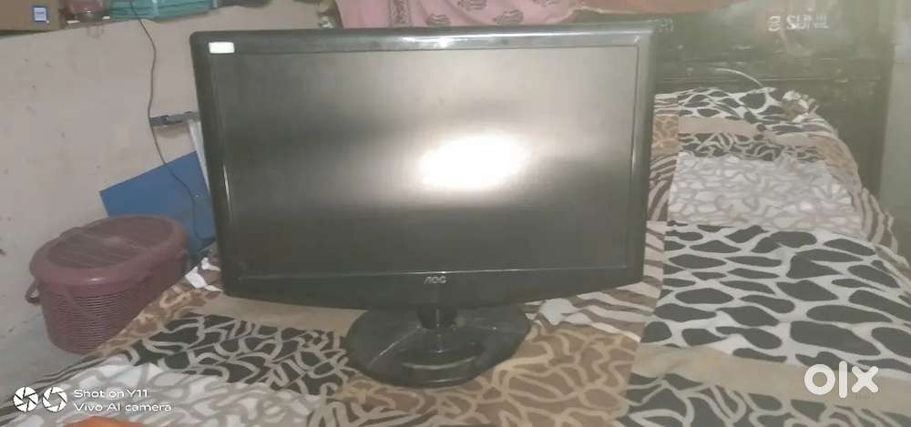 AOC LCD MONITOR, PRODUCT NO.931SN