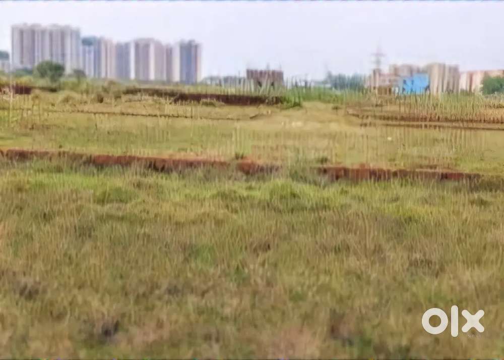 Residential plot Sale in gated society