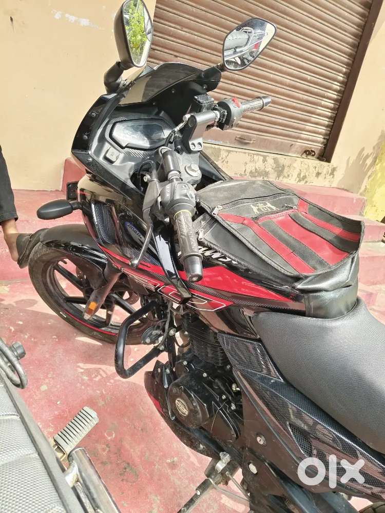 Pulsar220f sreach less condition