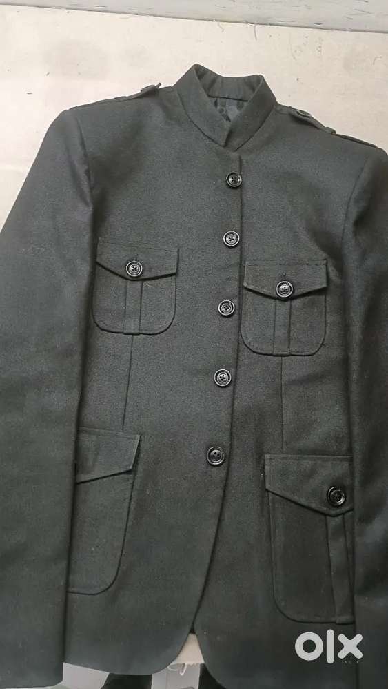 बहुत अच्छा कोट है और बहुत कम रेट है