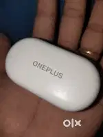Urgent sell , New ( Oneplus nord buds 2r ) 8days used