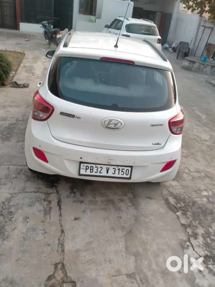 In good condition and with good white color