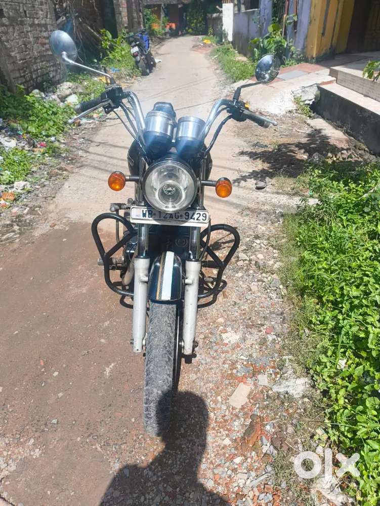 Thunderbird - Good Condition- just 40k Km driven