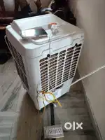 Cooler 45 lit urgent sell