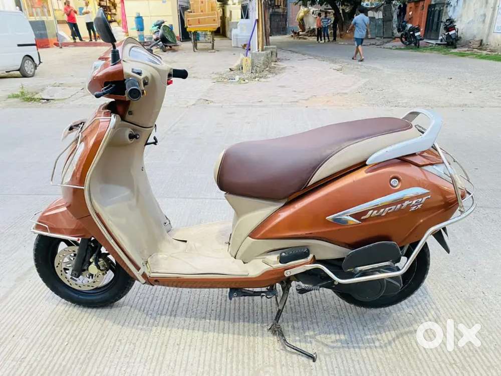 Fix price TVS jupiter ZX 2016 model 1st owner top condition