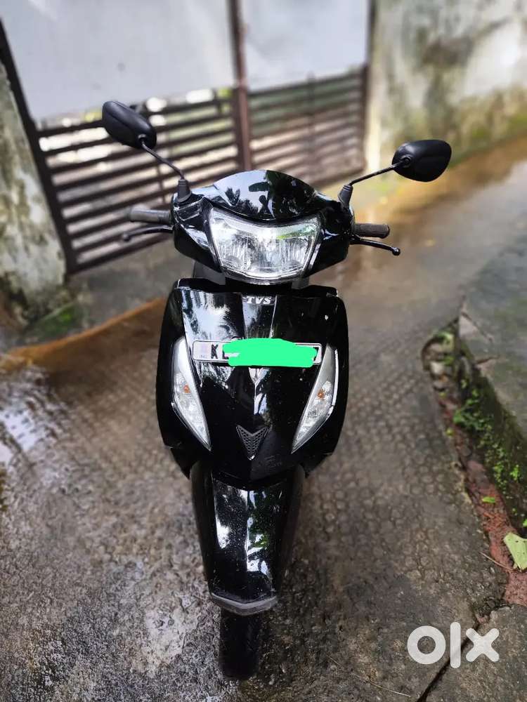 Good condition no complaint  single owner full cover insurance