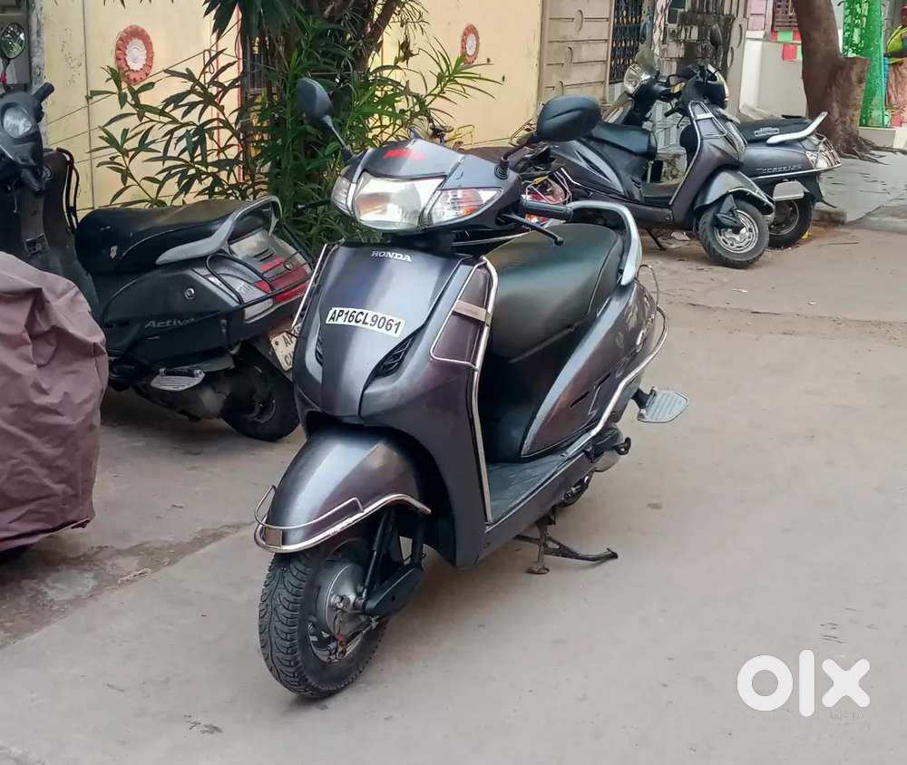 Honda Activa 2013 excellent vehicle