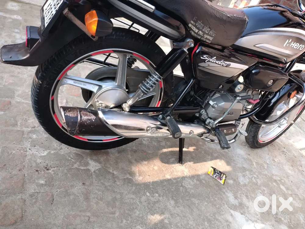 No change  gadi ek dam badiya hai