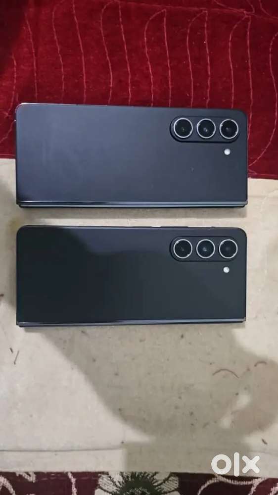 Samsung galaxy Fold 5 unused pcs